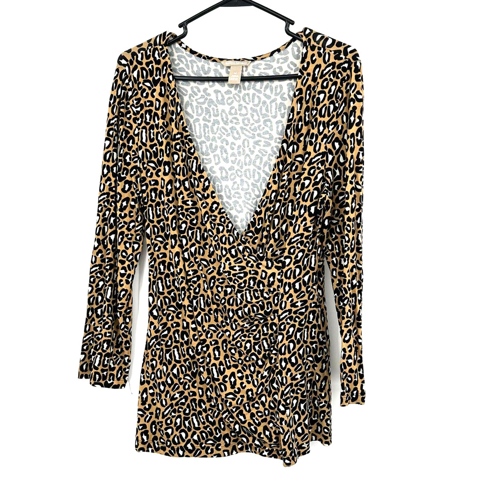 Banana Republic size Medium‎ cheetah leopard print long sleeve wrap style blouse